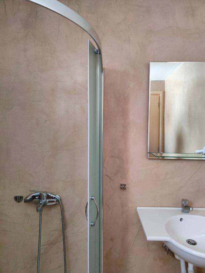 Aelia Rooms & Apartments Иос Экстерьер фото