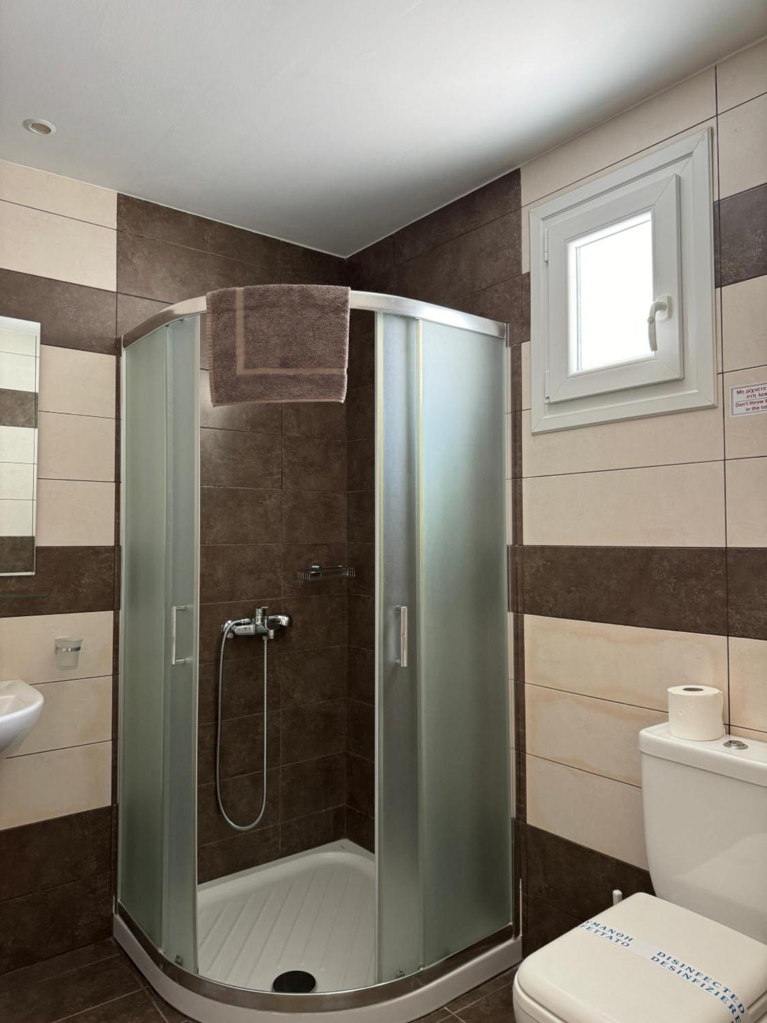 Aelia Rooms & Apartments Иос Экстерьер фото