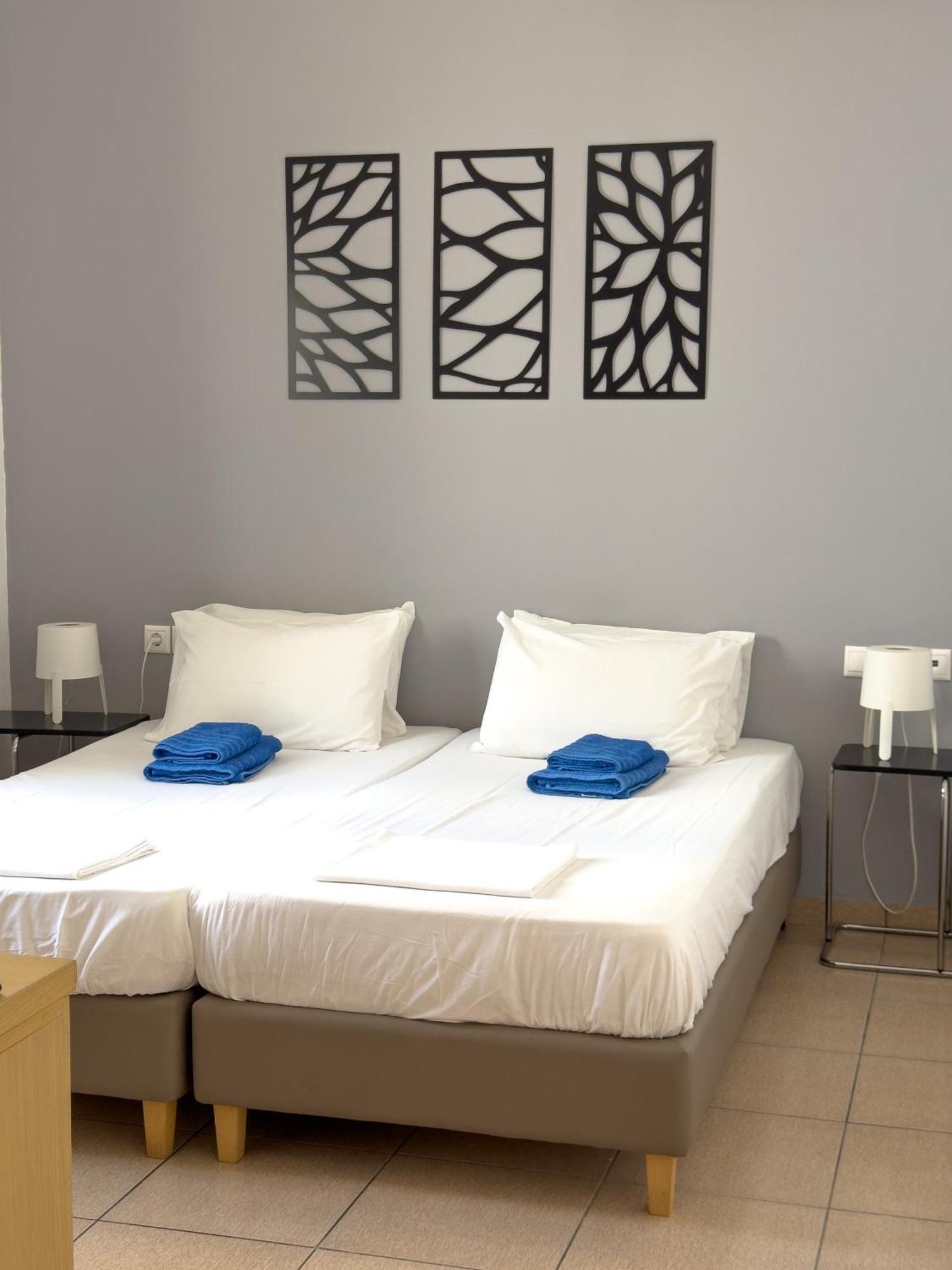Aelia Rooms & Apartments Иос Экстерьер фото