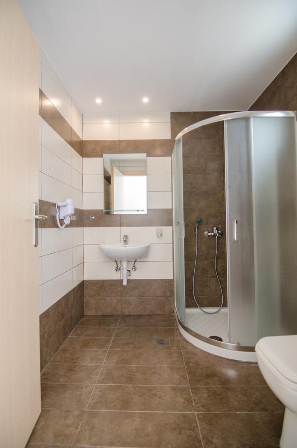 Aelia Rooms & Apartments Иос Экстерьер фото